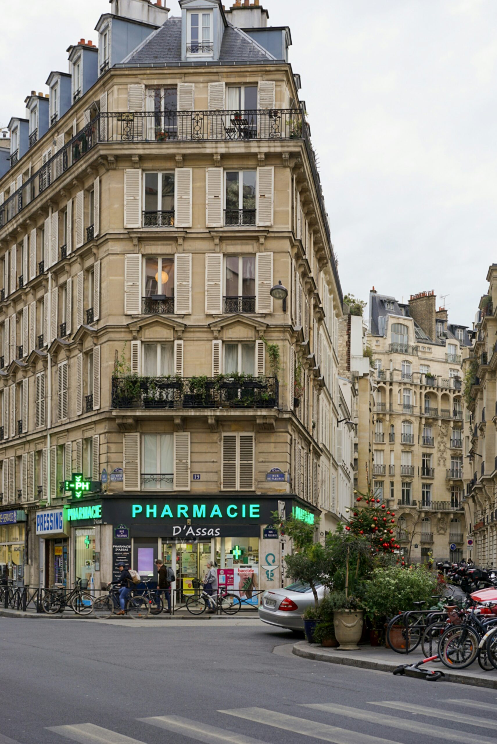 Moving to France: 5 Things I Never Needed (& 5 I Wish I Had)